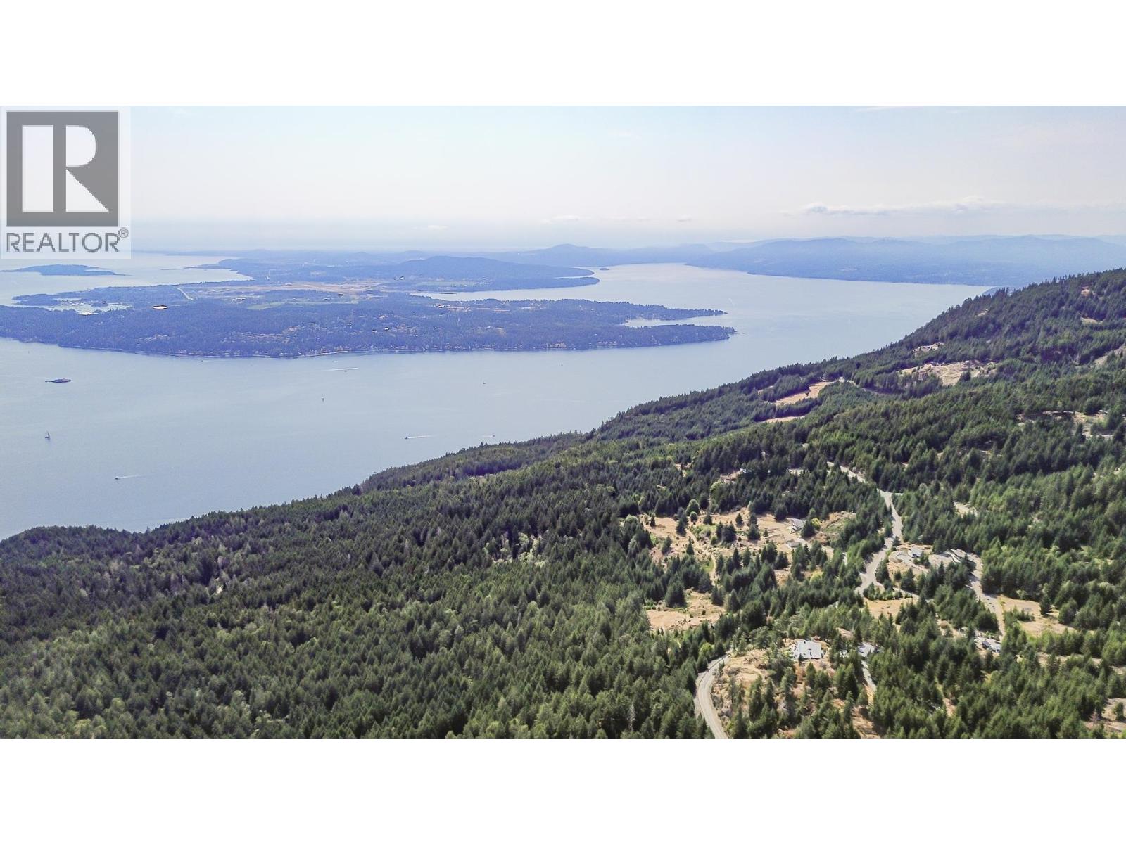 109 Skywater View Property Photo 14