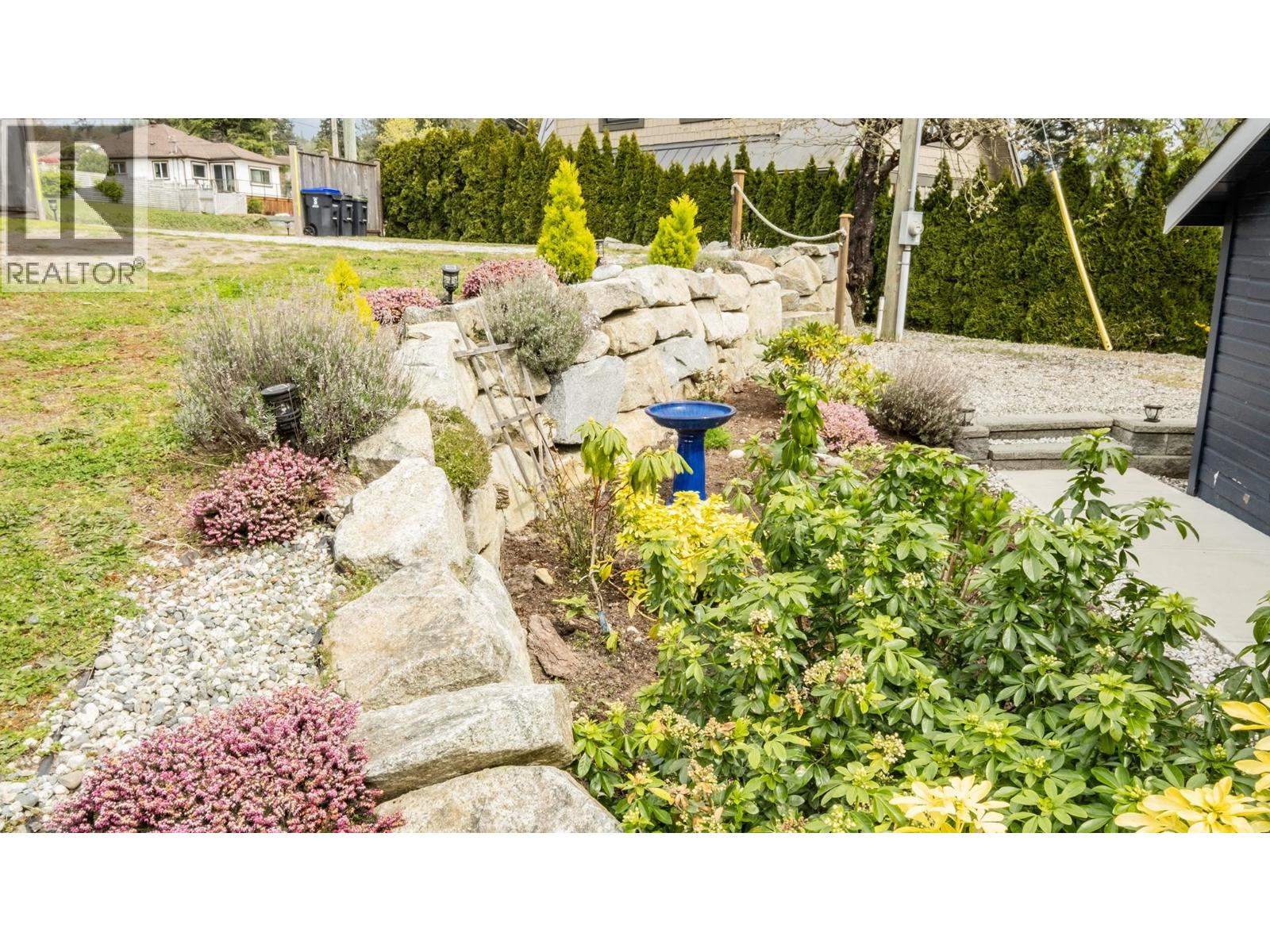 6221 Sunshine Coast Highway Property Photo 36
