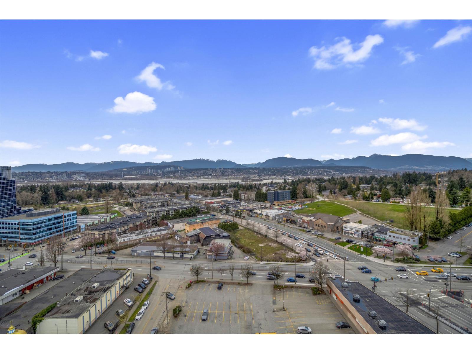 1709 10750 135A STREET Property Photo 1