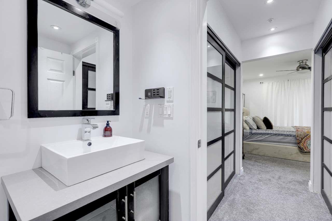 103 12125 75a Avenue Property Photo 23