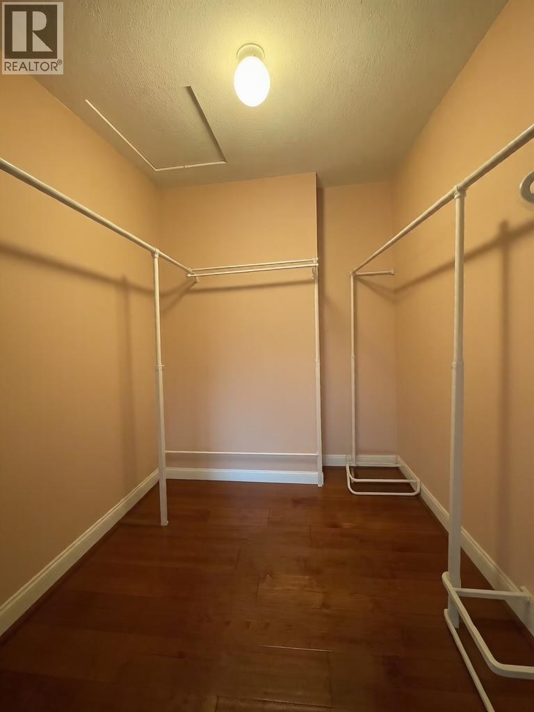 159* Plateau Crescent Property Photo 12
