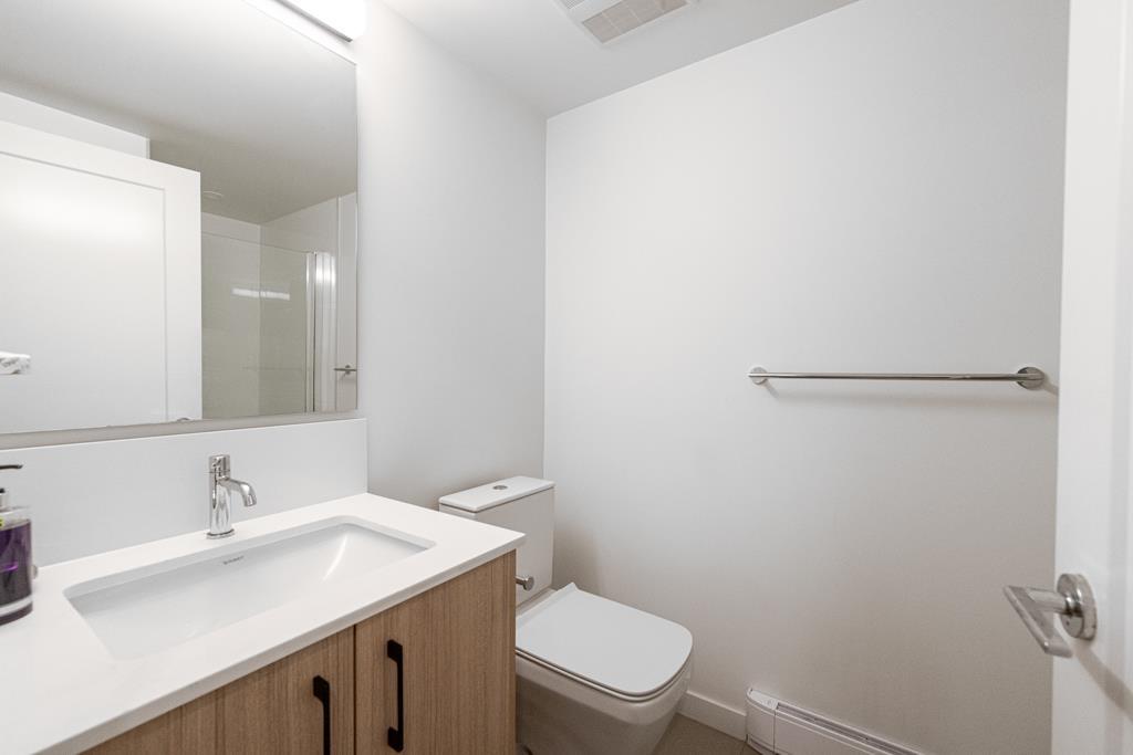 109 15235 Sitka Drive Property Photo 23