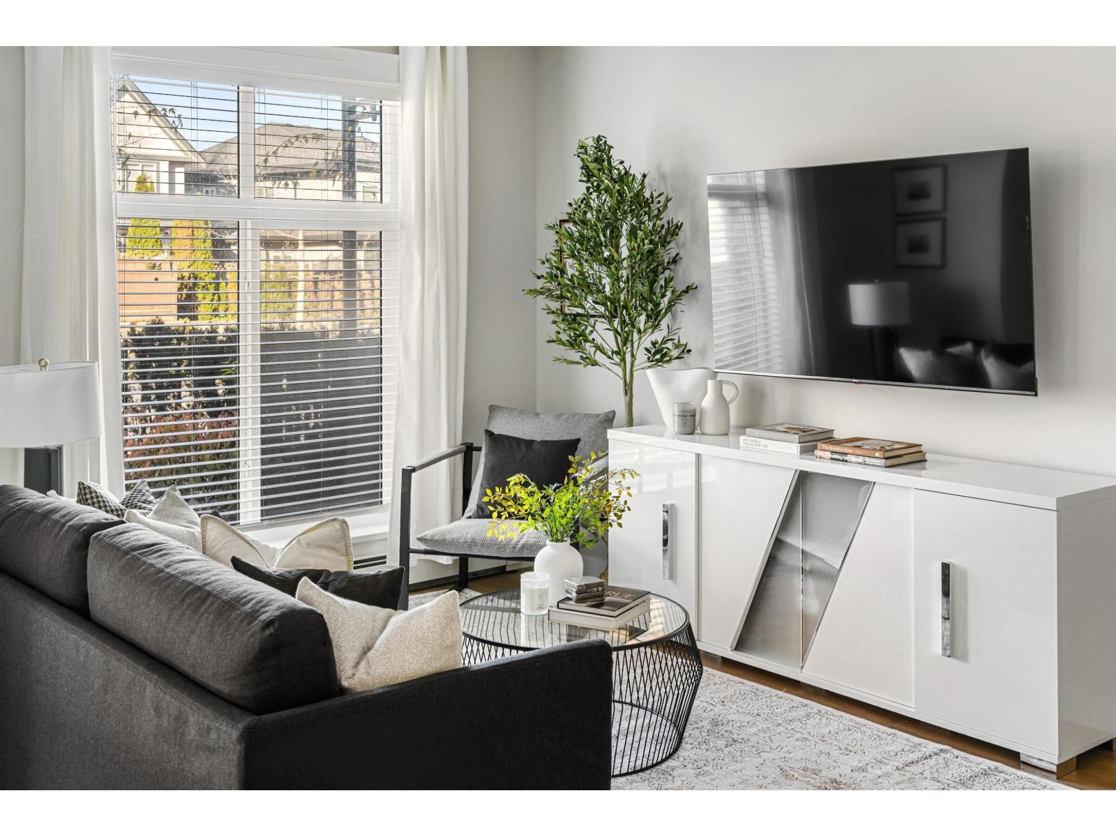 413 11063 RAVINE ROAD Property Photo 1