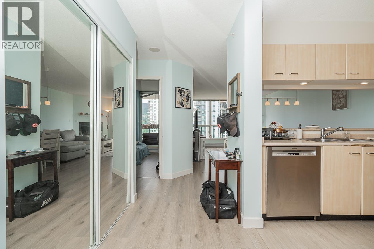 1705 1148 Heffley Crescent Property Photo 3