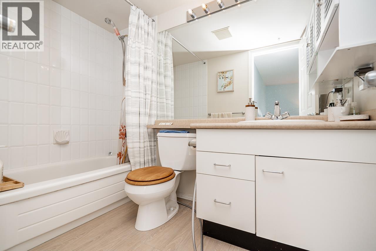 1705 1148 Heffley Crescent Property Photo 15