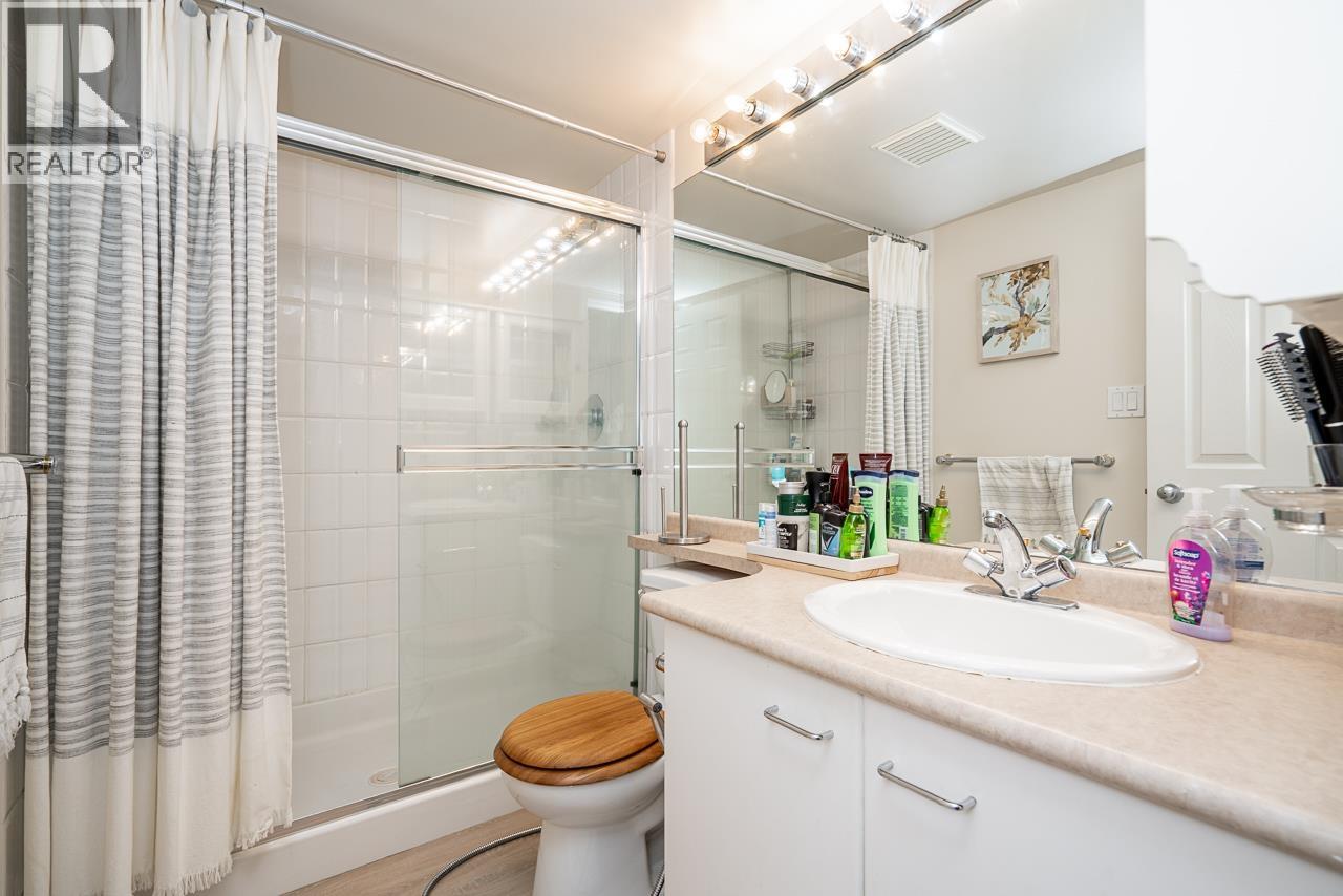 1705 1148 Heffley Crescent Property Photo 18