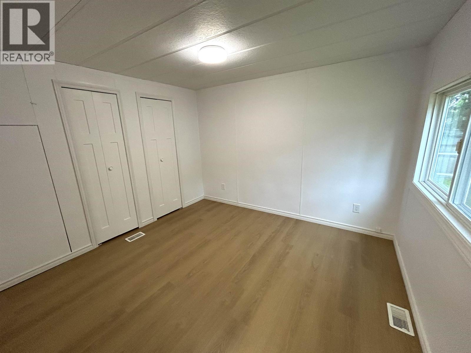 7624 Ruby Crescent Property Photo 15