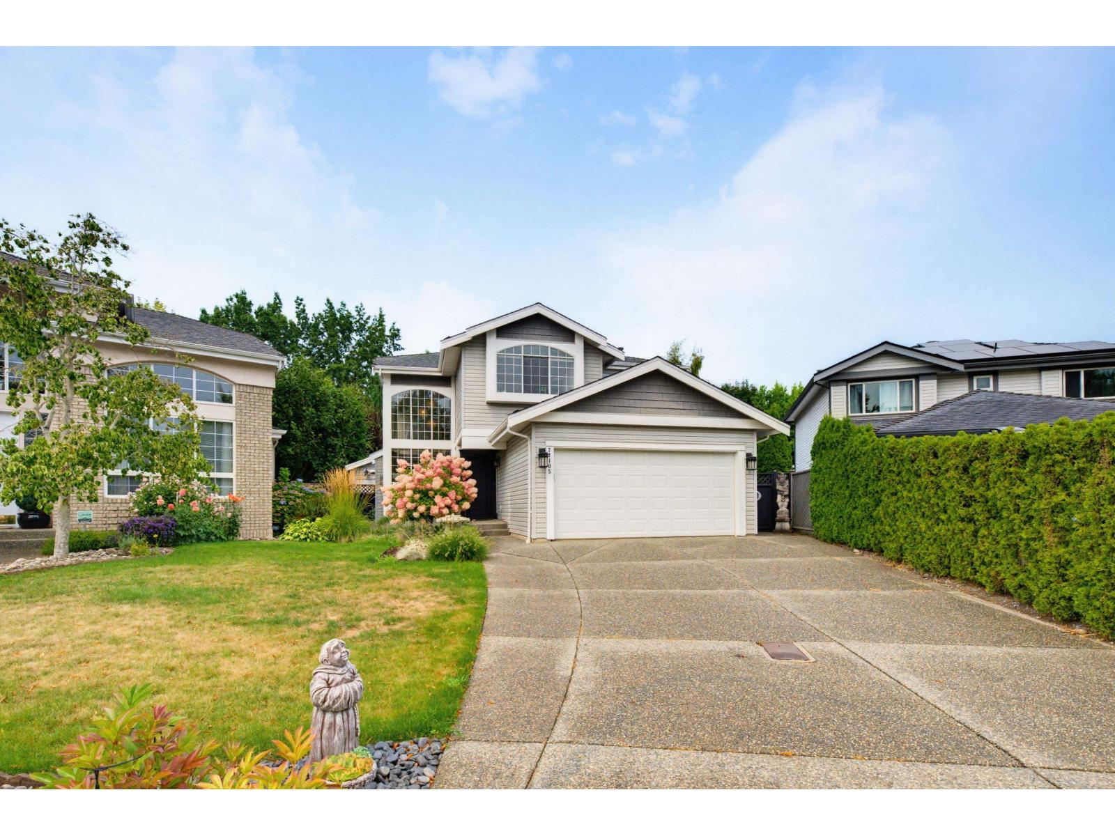22105 45a Avenue Property Photo 2