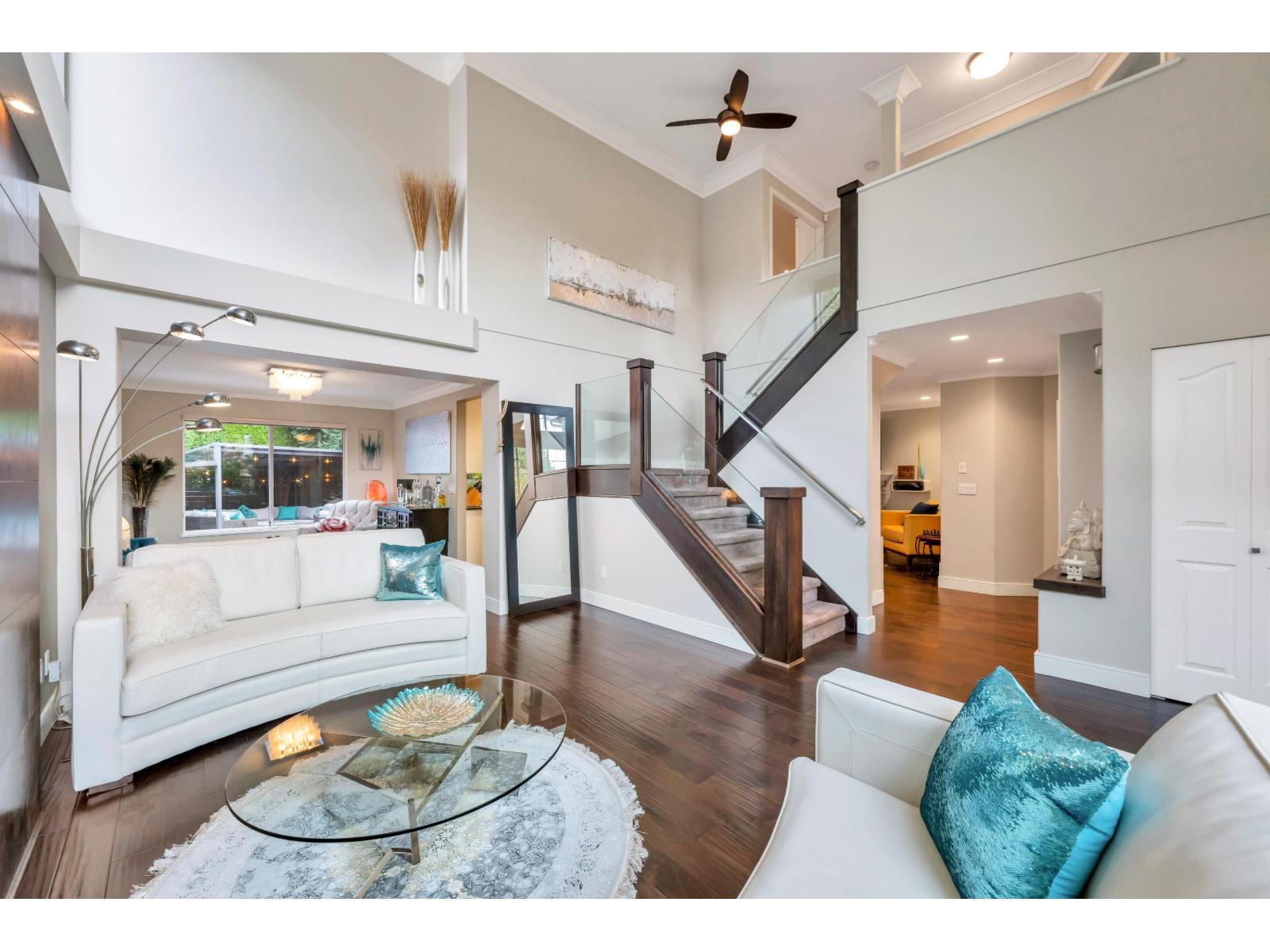 22105 45a Avenue Property Photo 6