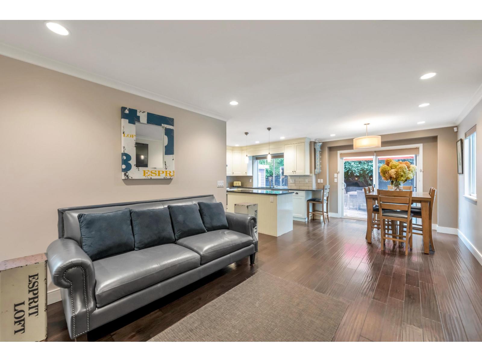 22105 45a Avenue Property Photo 19