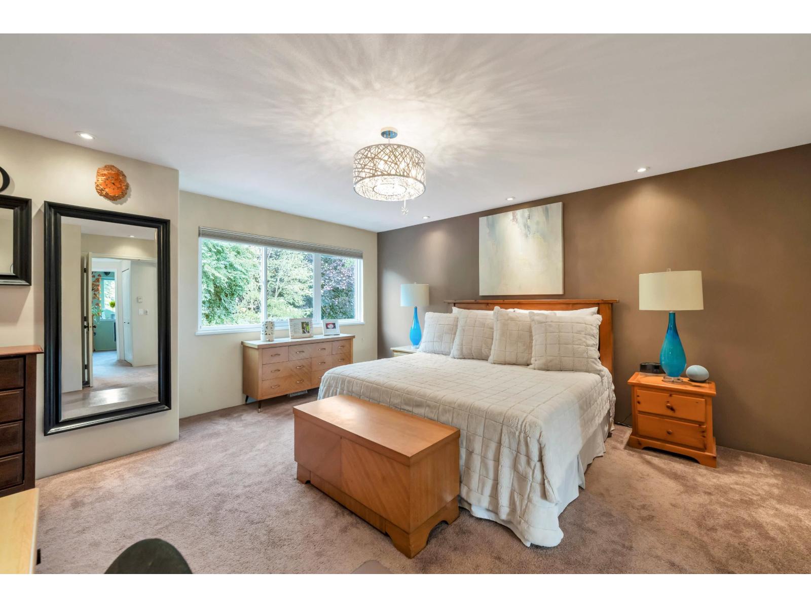 22105 45a Avenue Property Photo 24