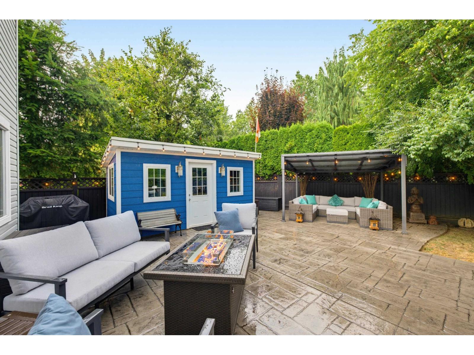 22105 45a Avenue Property Photo 30