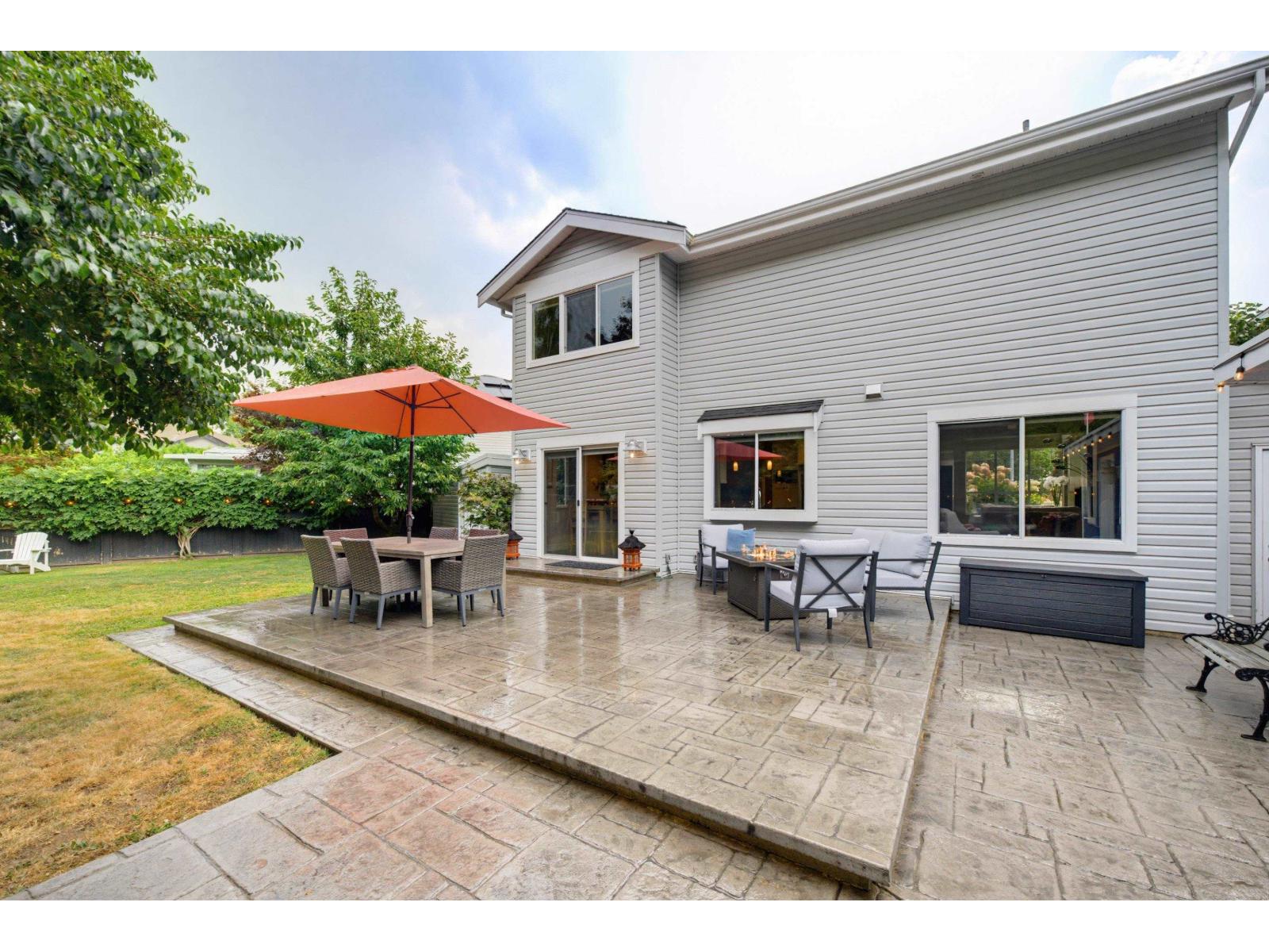 22105 45a Avenue Property Photo 33