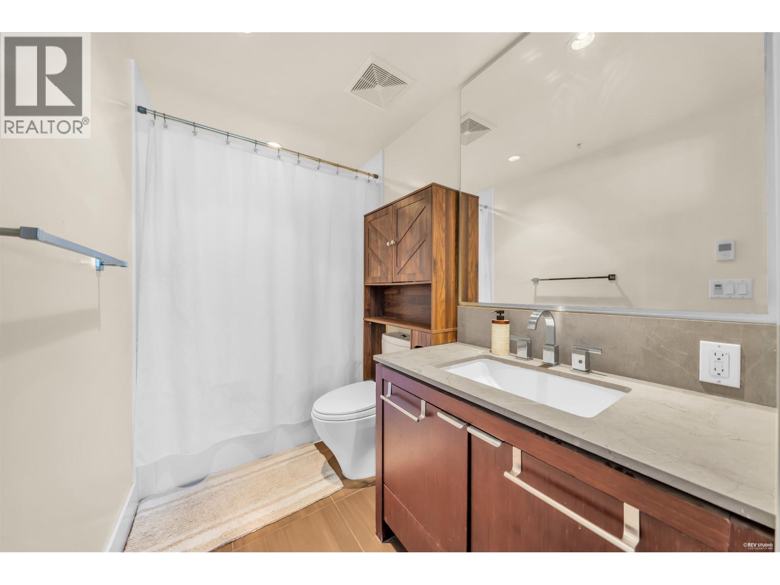 1301 158 W 13th Street Property Photo 6