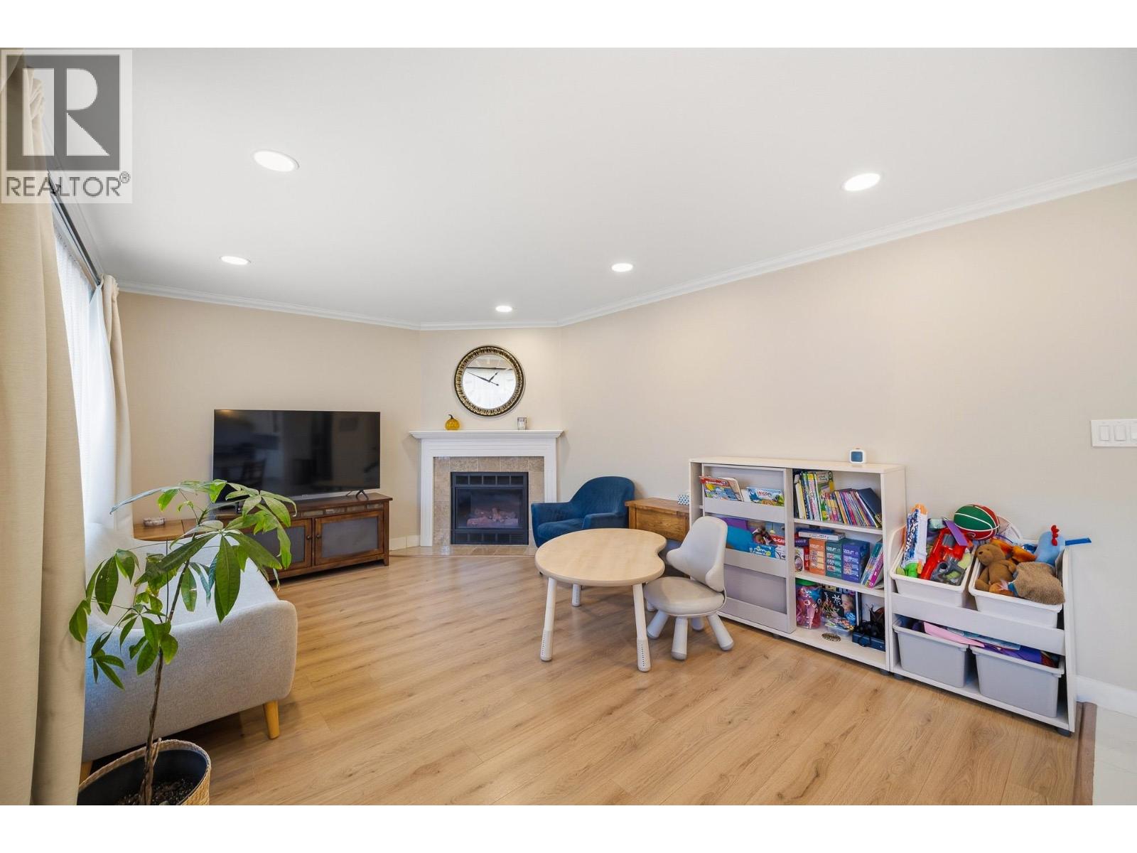 12268 Imperial Drive Property Photo 12