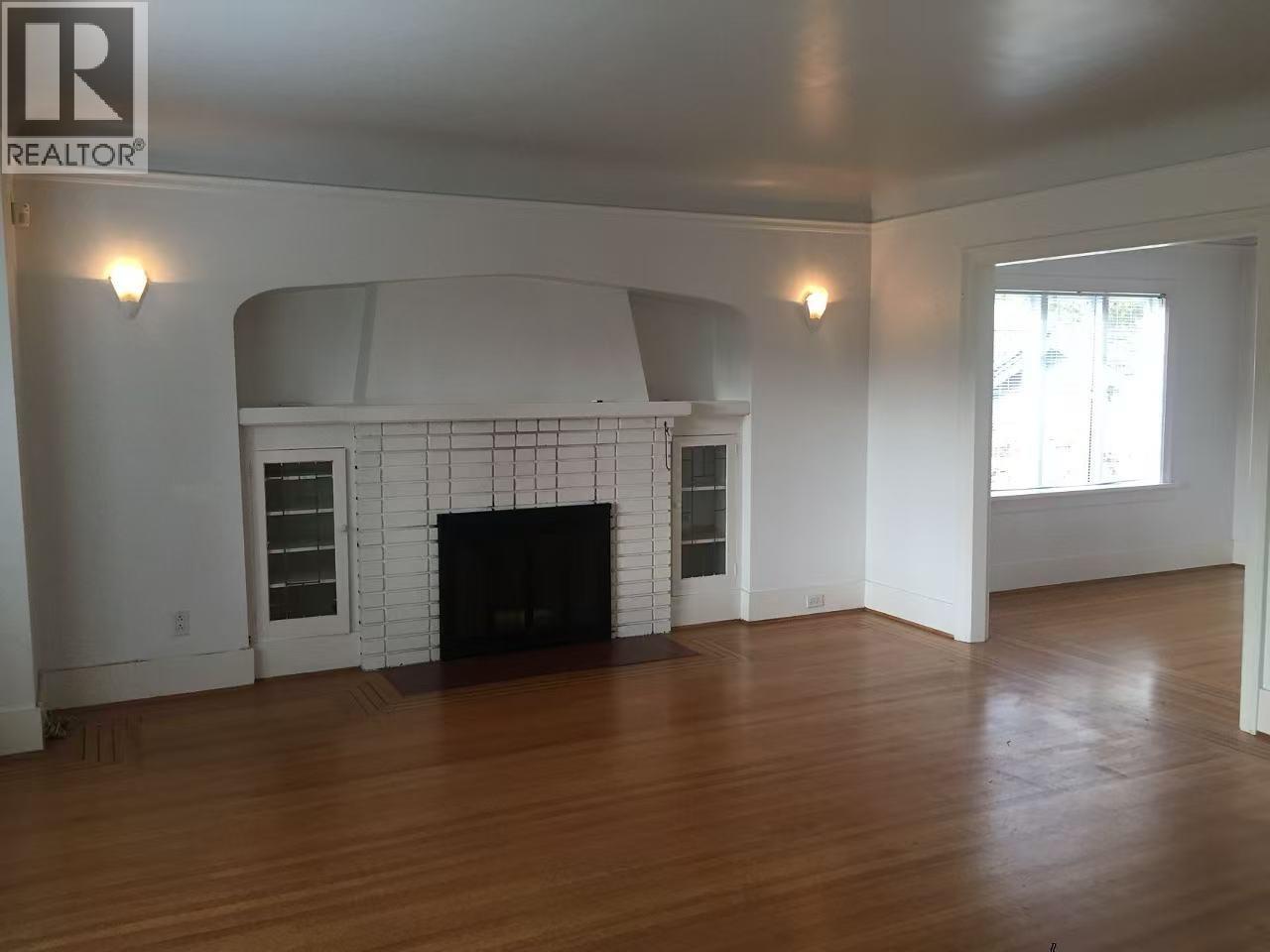 3441 W 35th Avenue Property Photo 8