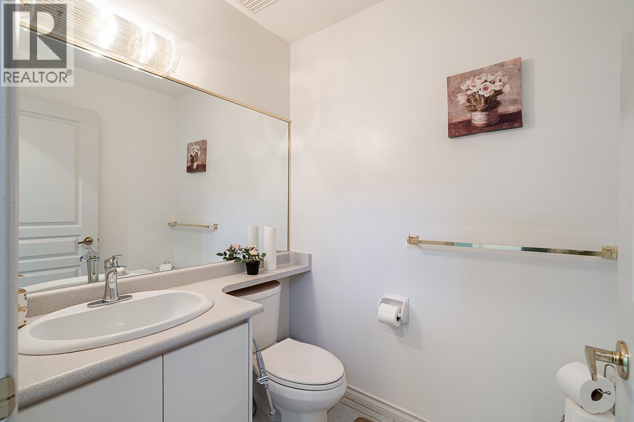 2980 Cliffrose Crescent Property Photo 17