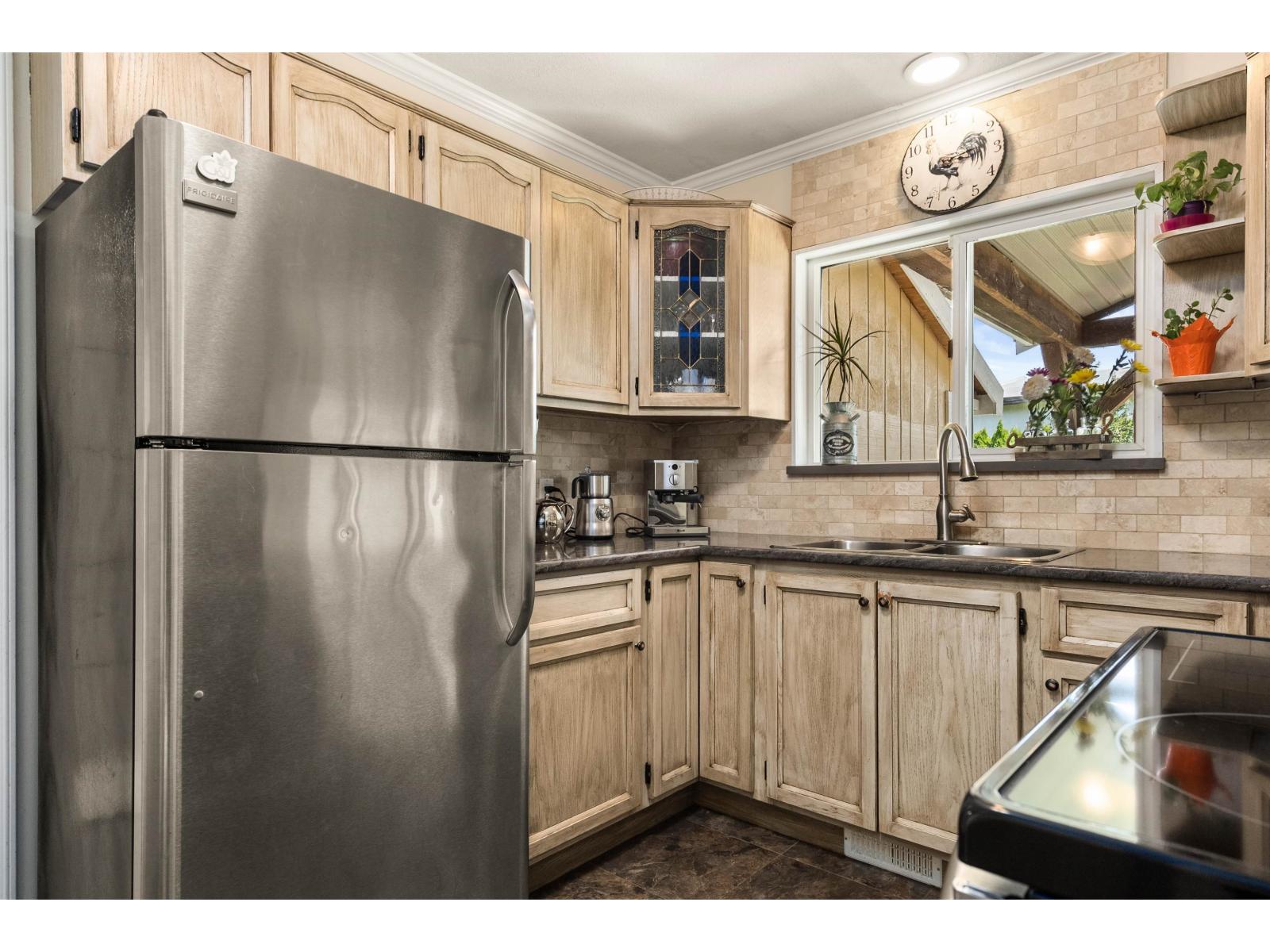 10268 Young Road Property Photo 11