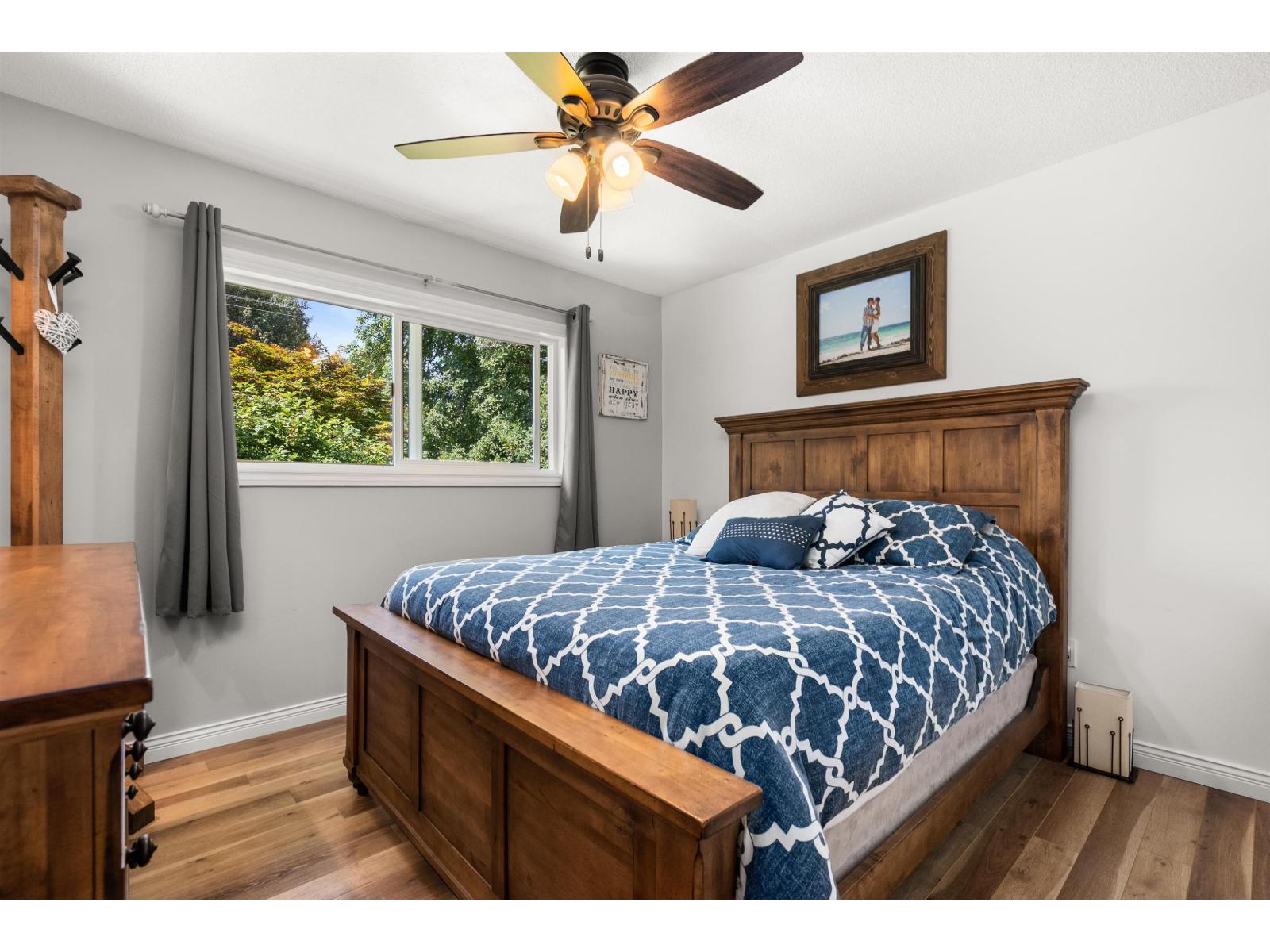 10268 Young Road Property Photo 14