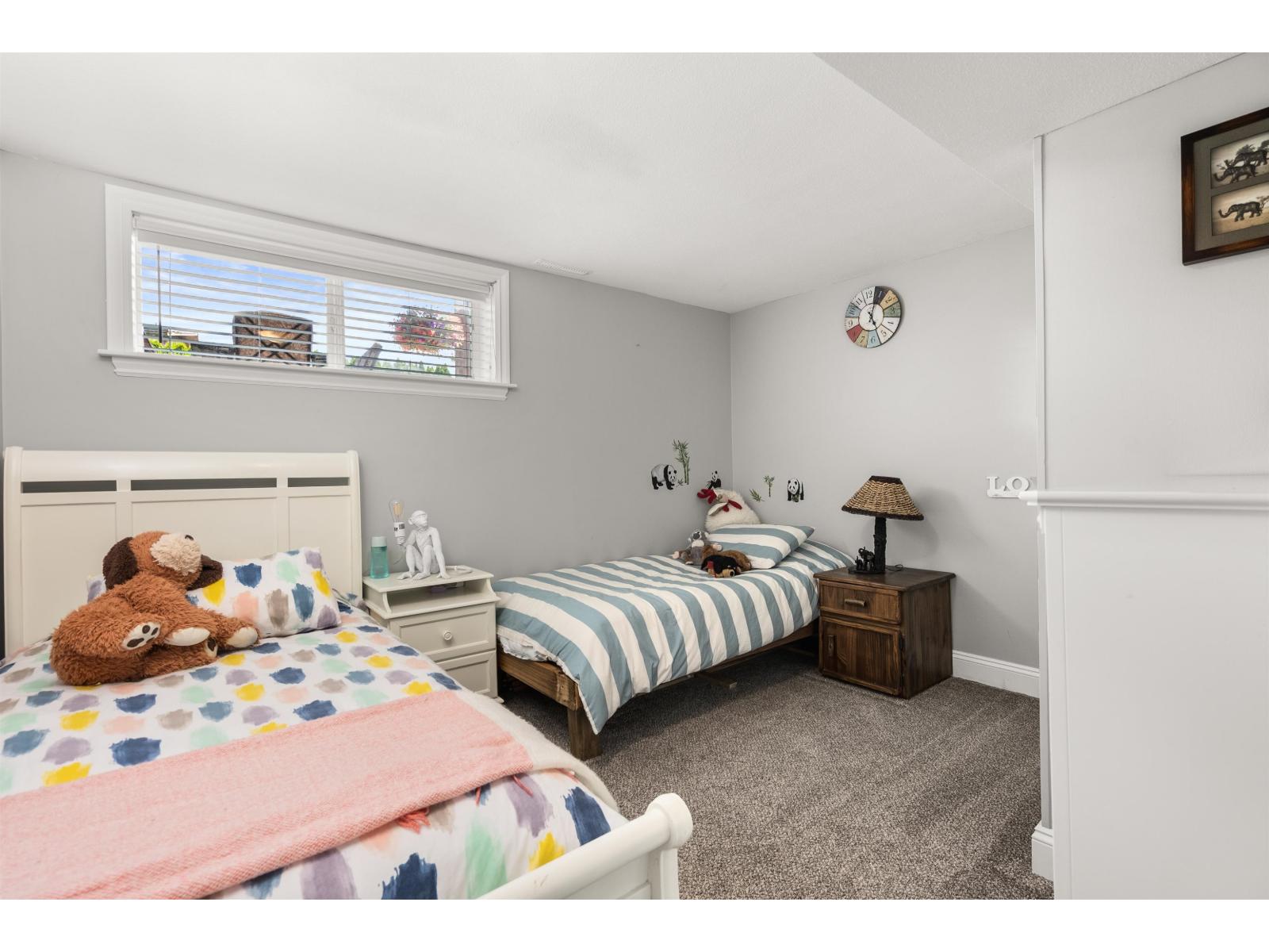 10268 Young Road Property Photo 18
