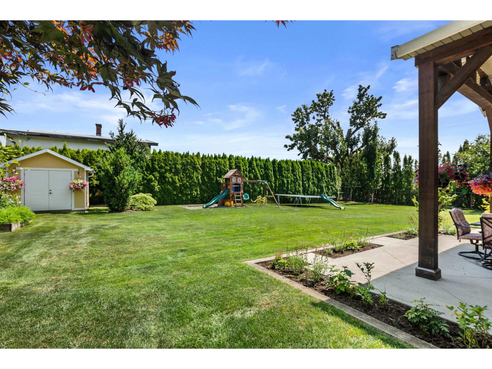 10268 Young Road Property Photo 25