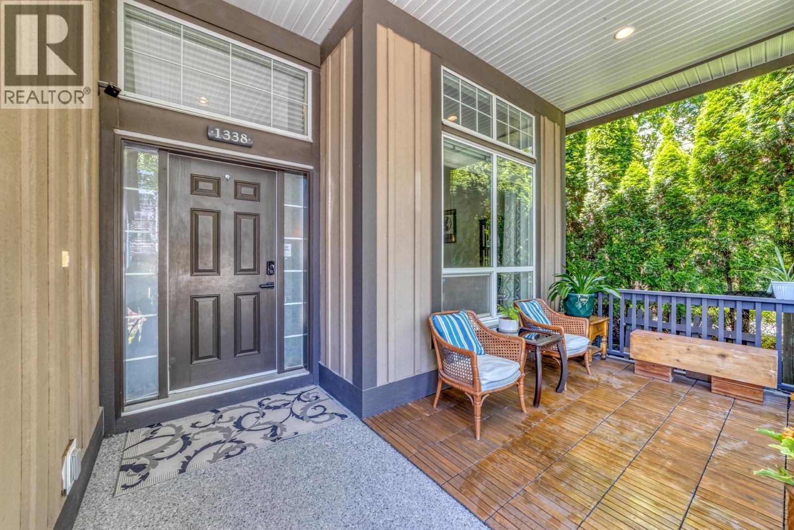 1338 Fifeshire Street Property Photo 4
