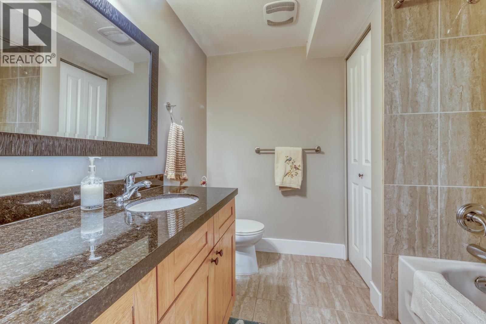 1338 Fifeshire Street Property Photo 32