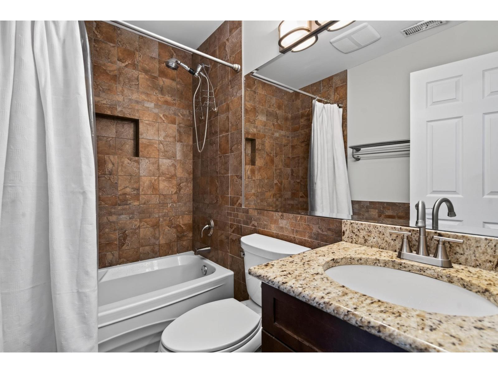 16 1759 130 Street Property Photo 33