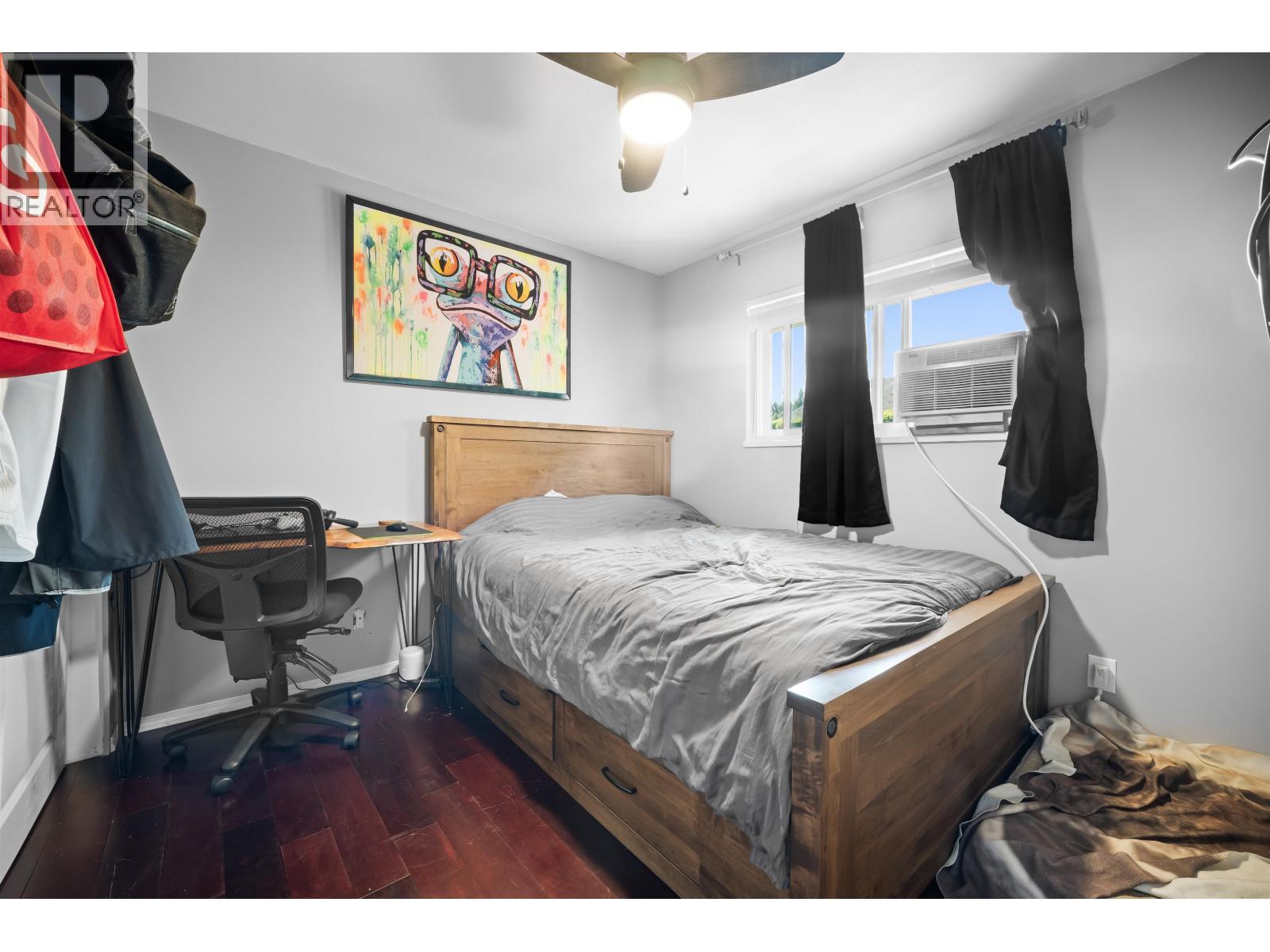 12462 231a Street Property Photo 15