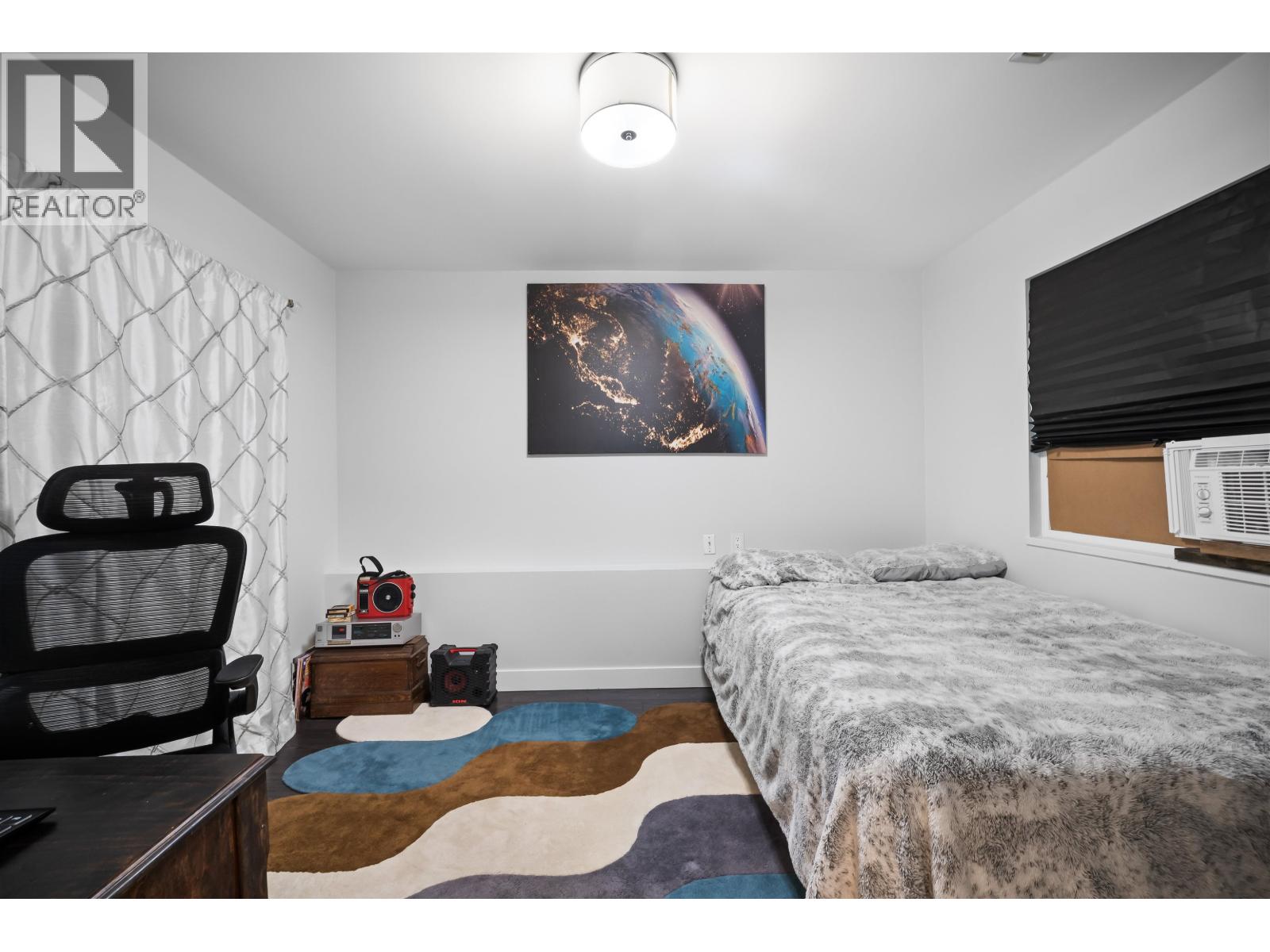 12462 231a Street Property Photo 18