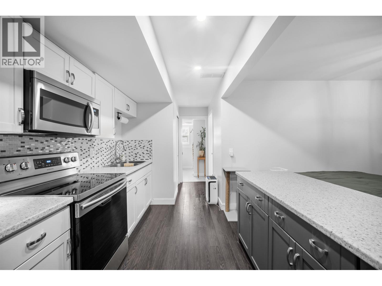 12462 231a Street Property Photo 20