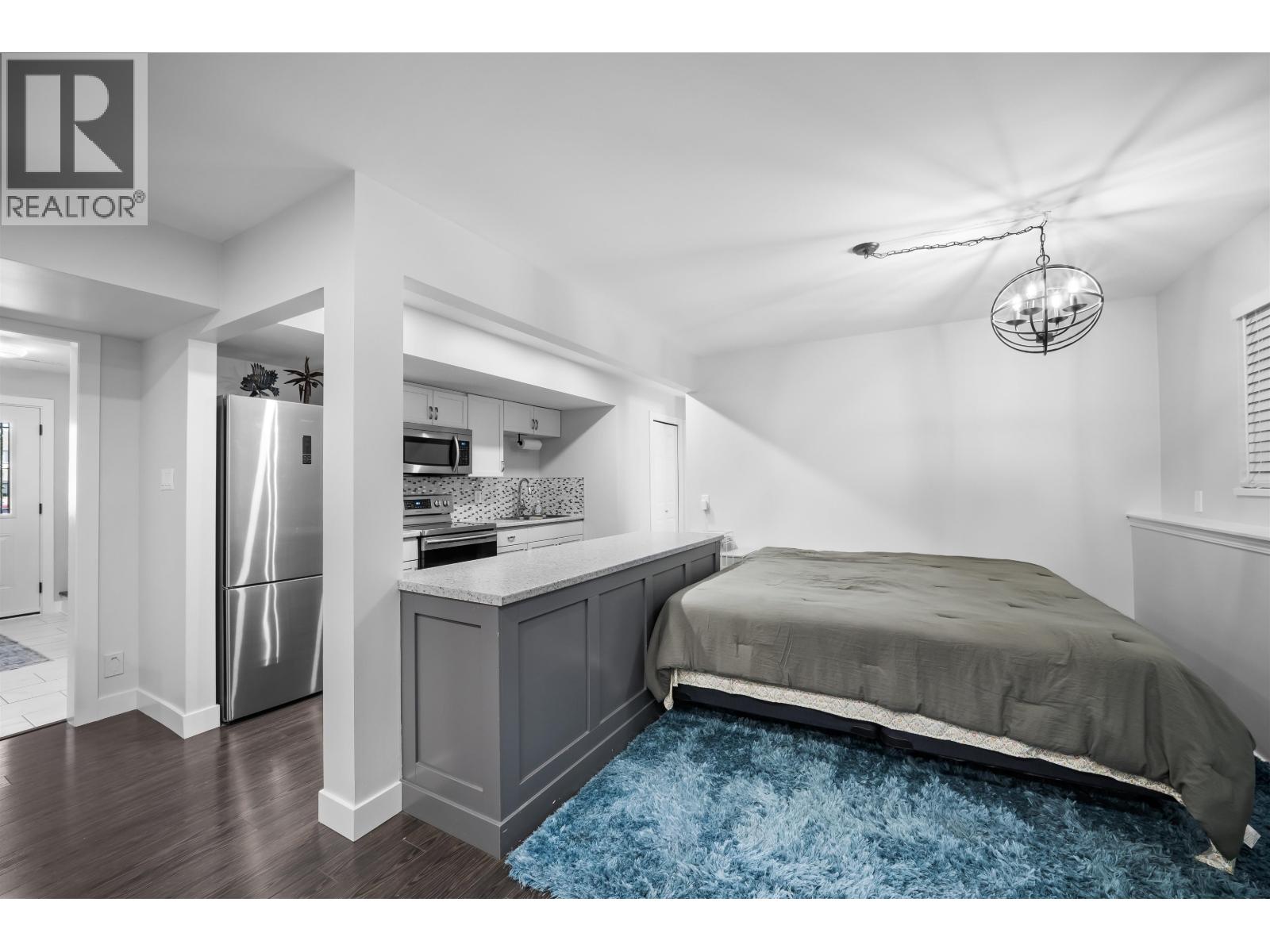 12462 231a Street Property Photo 22