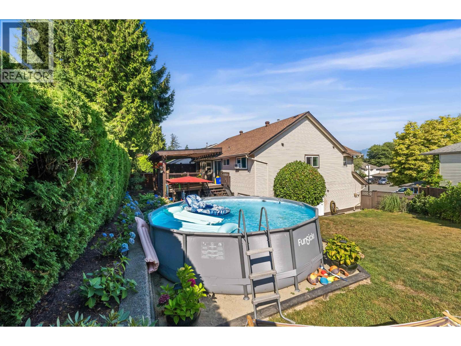 12462 231a Street Property Photo 32
