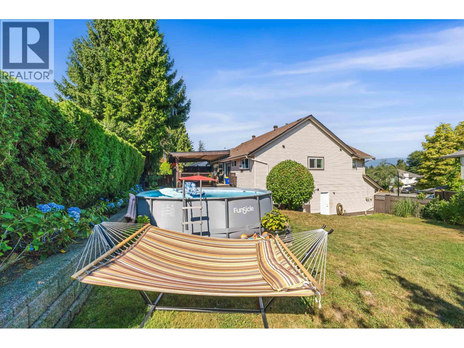 12462 231a Street Property Photo 33