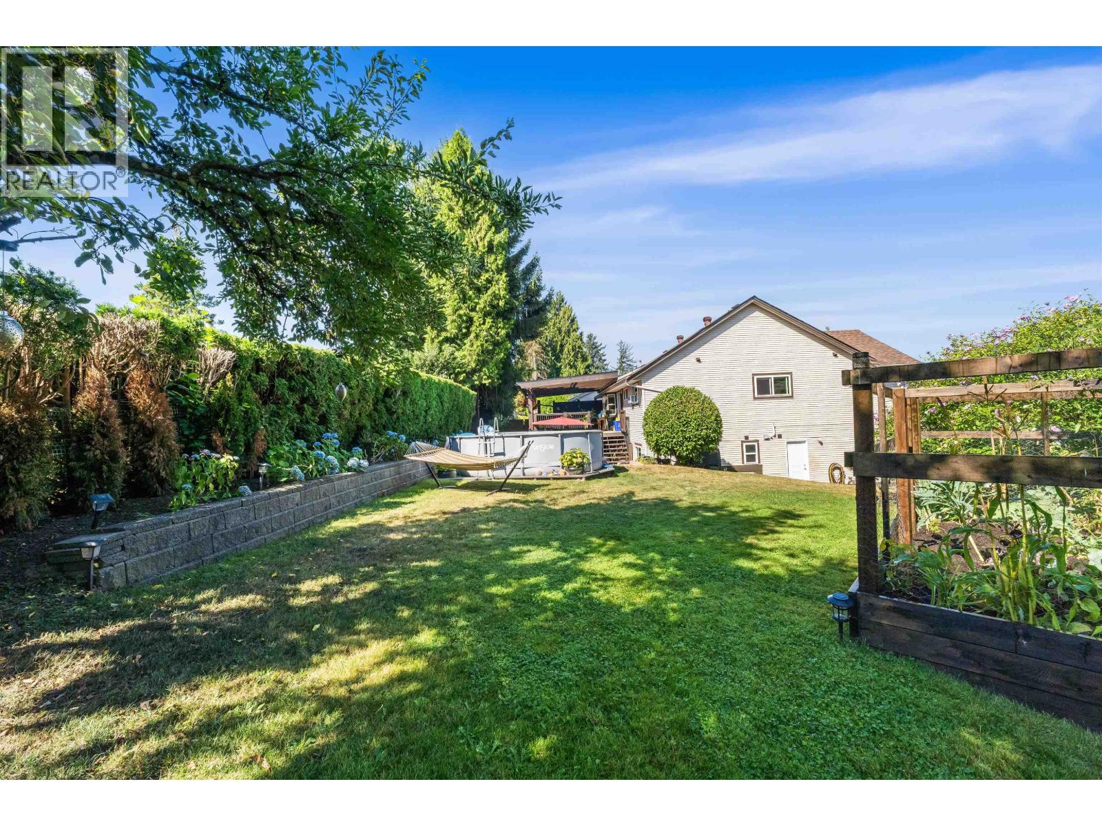 12462 231a Street Property Photo 34