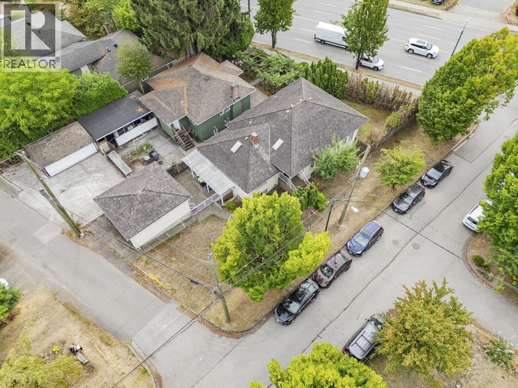 8080 COLUMBIA STREET Property Photo 1