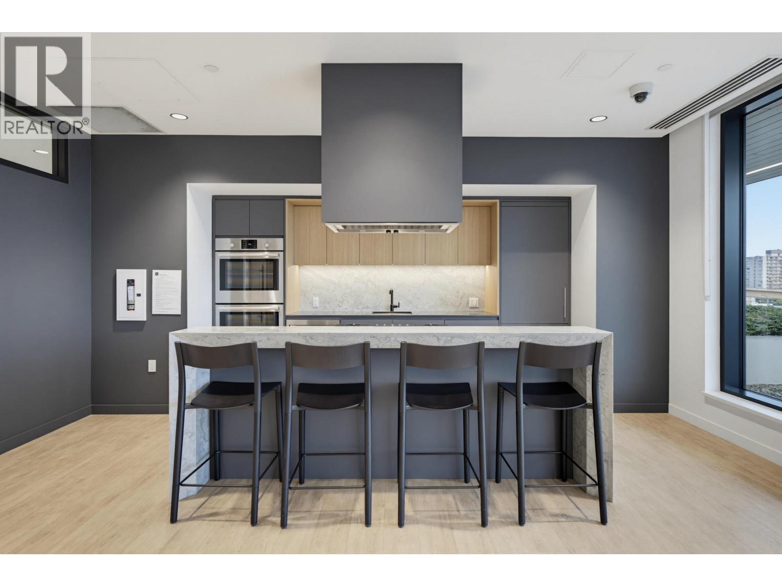 1511 3833 Evergreen Place Property Photo 33