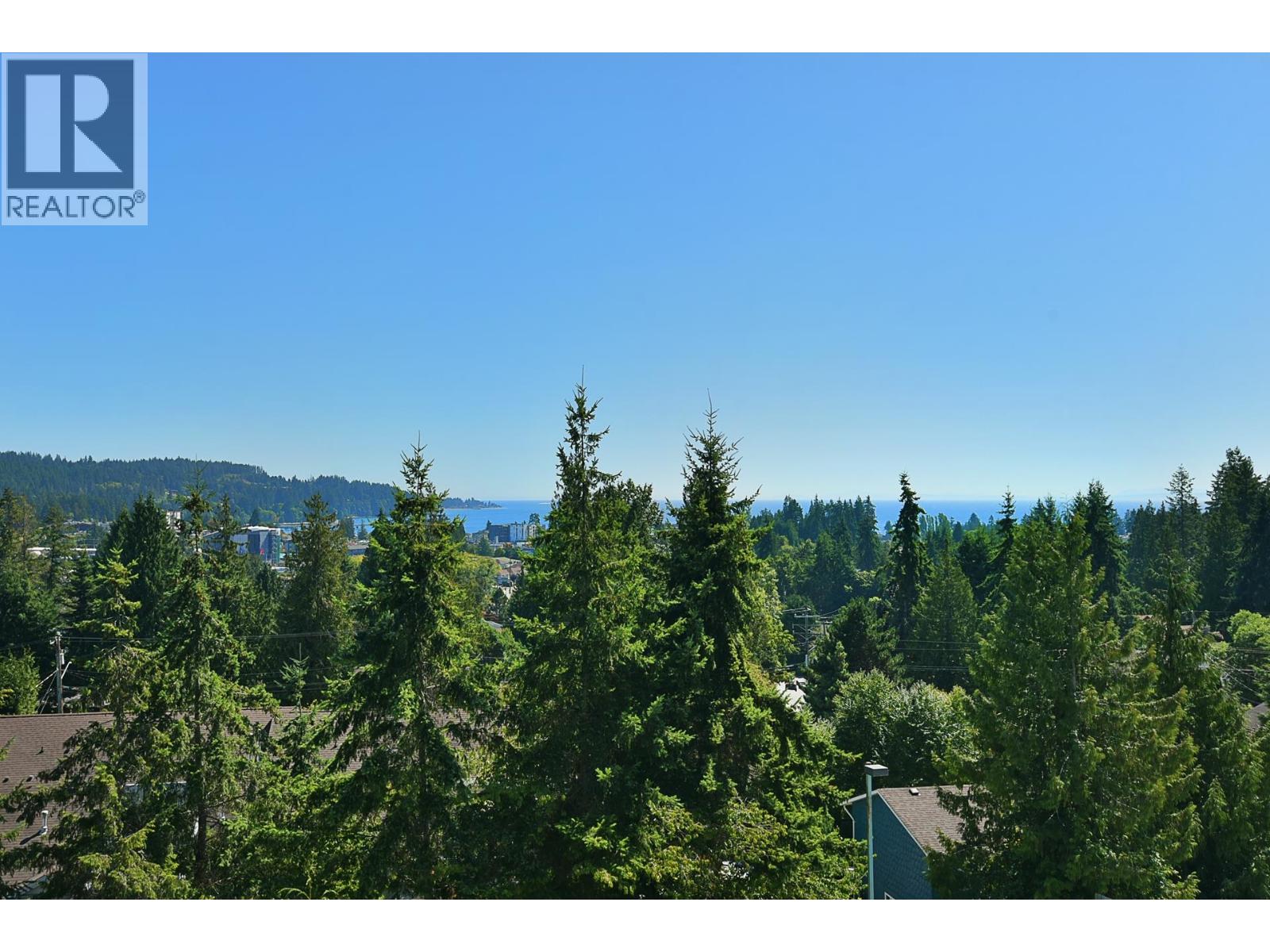 301 5780 Trail Avenue Property Photo 9