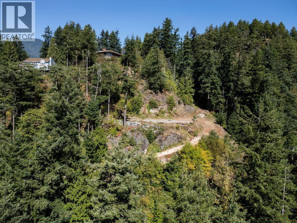 1573 Smith Road Property Photo 10
