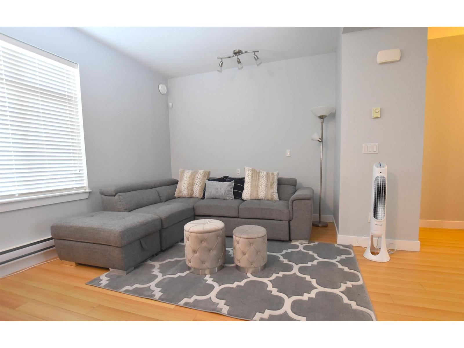 2 13899 Laurel Drive Property Photo 2