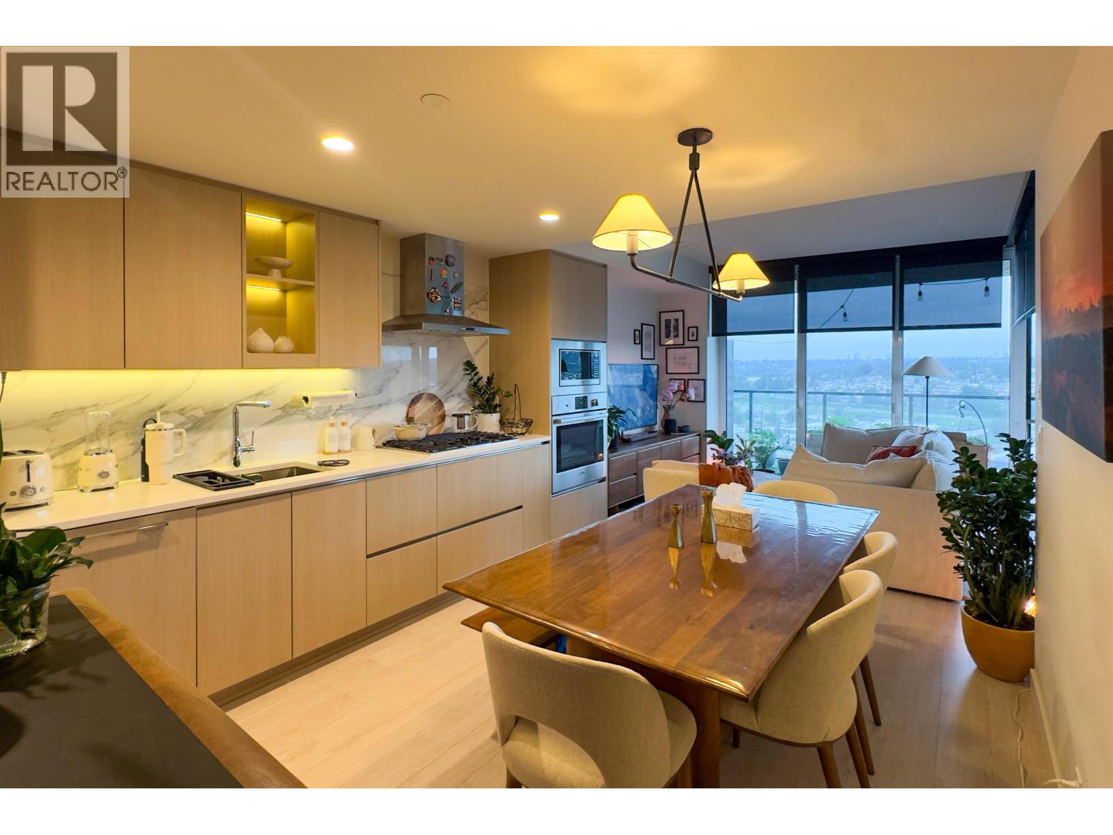 1702 4890 Lougheed Highway Property Photo 2