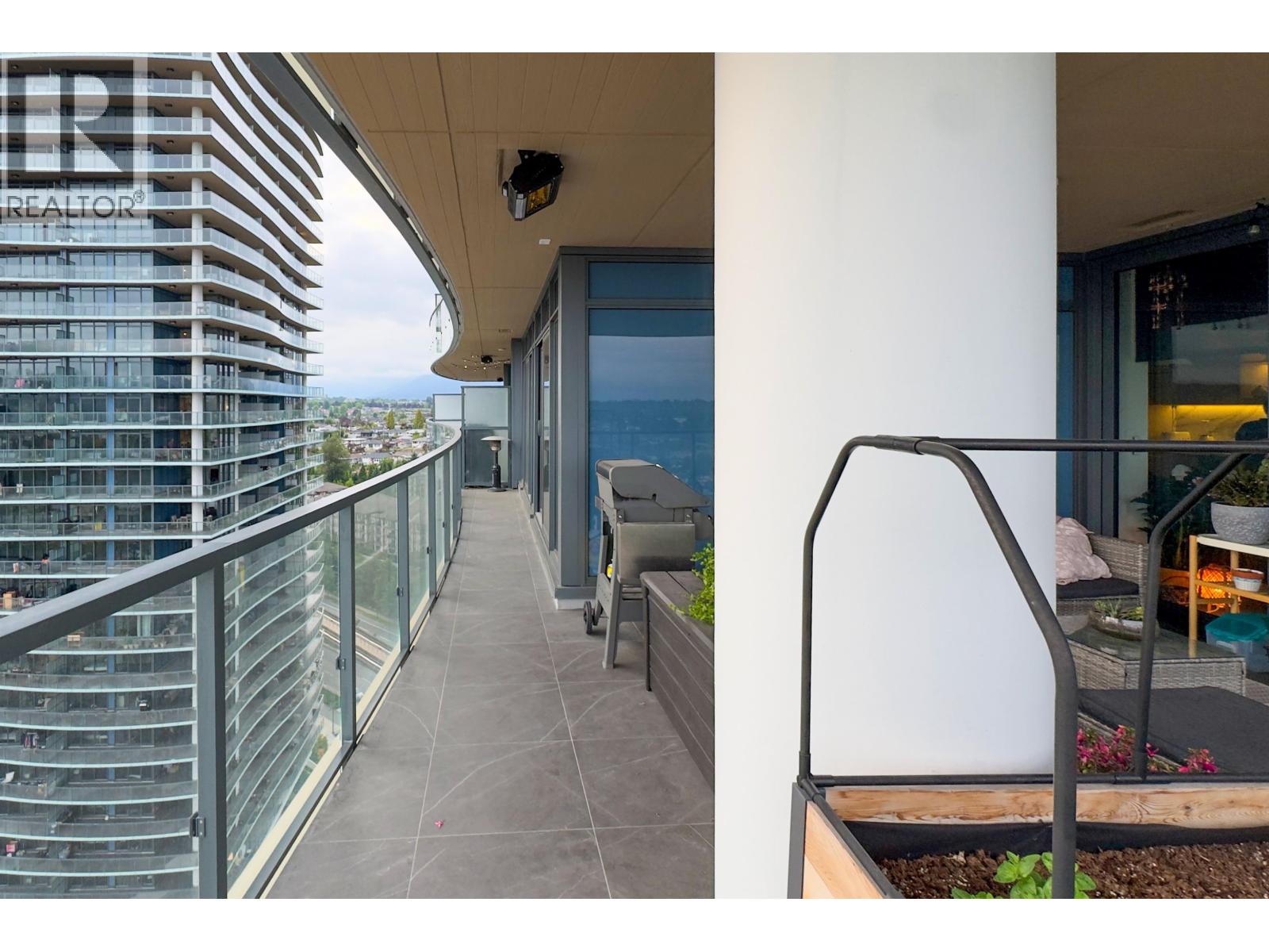 1702 4890 Lougheed Highway Property Photo 19