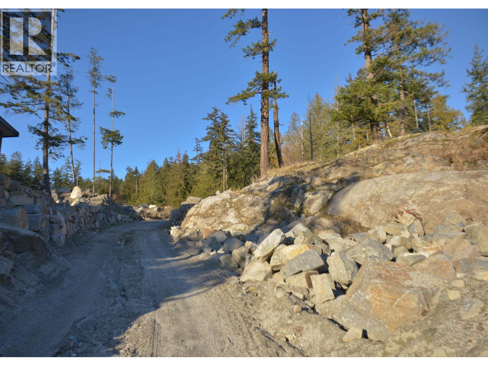7643 Cove Beach Road Property Photo 15