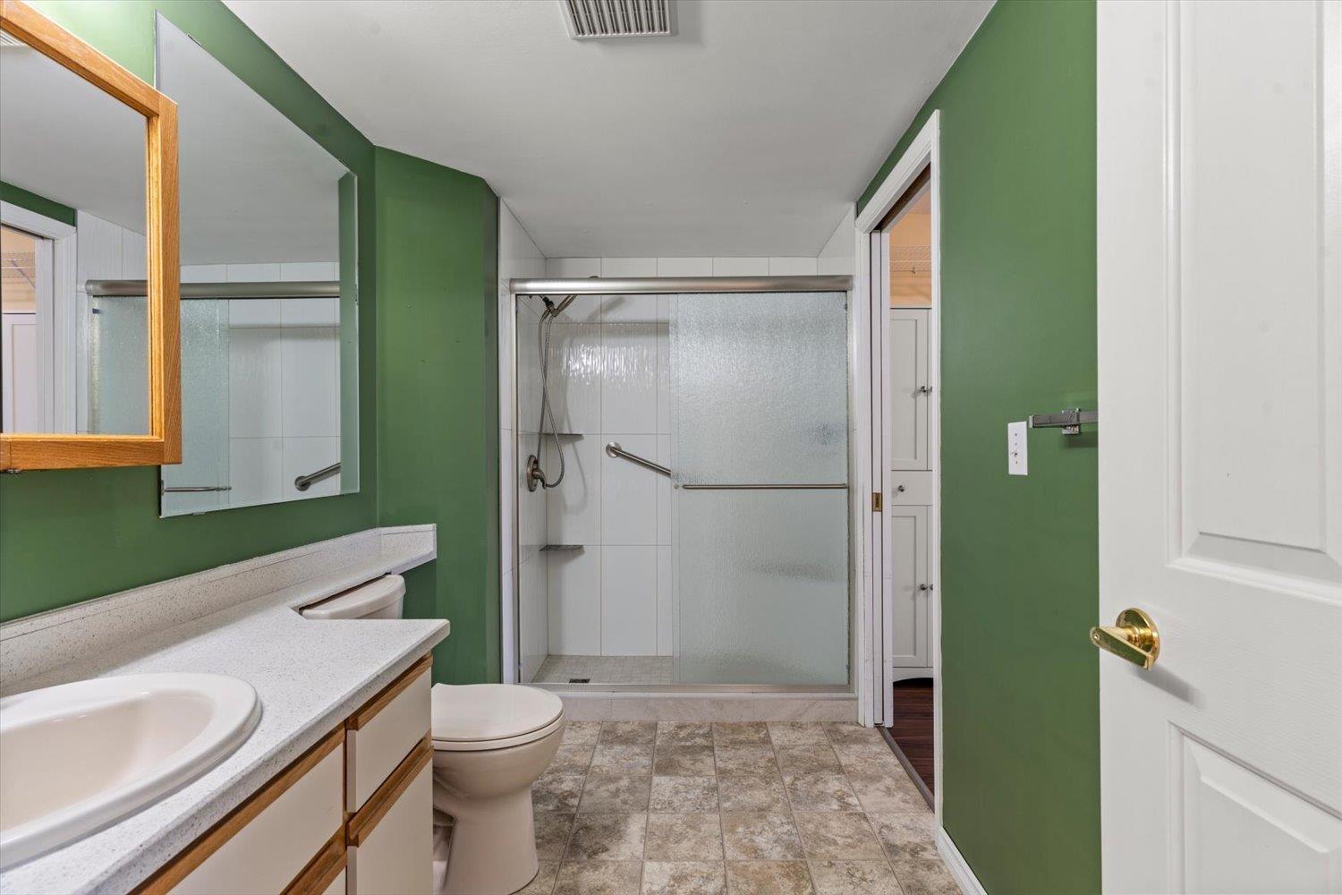 45660 Knight Road #203 Property Photo 20