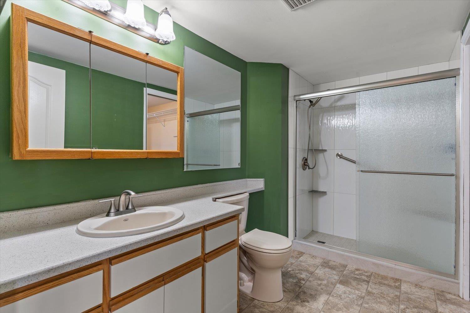 45660 Knight Road #203 Property Photo 21