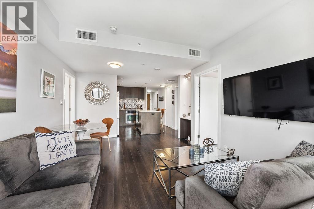 1609 111 E 1st Avenue Property Photo 4