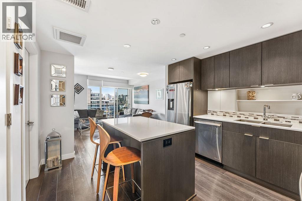 1609 111 E 1st Avenue Property Photo 5