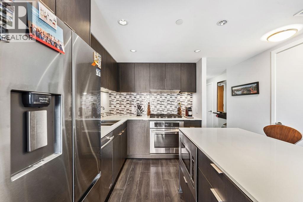 1609 111 E 1st Avenue Property Photo 7