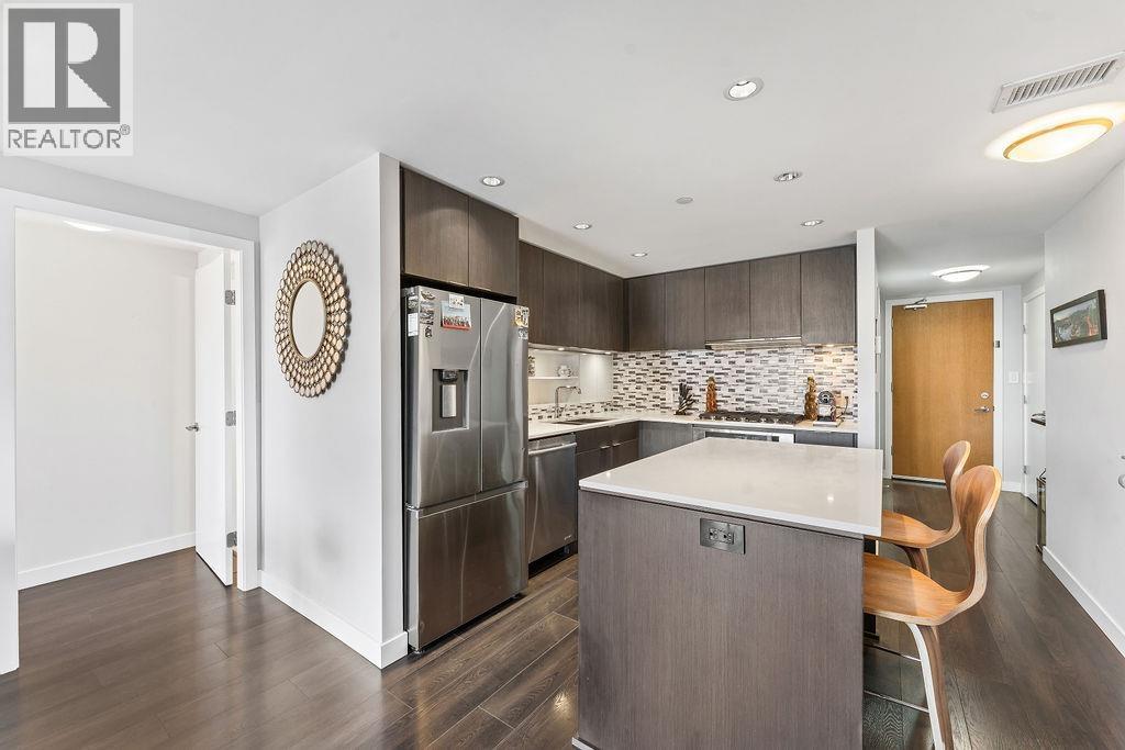 1609 111 E 1st Avenue Property Photo 8