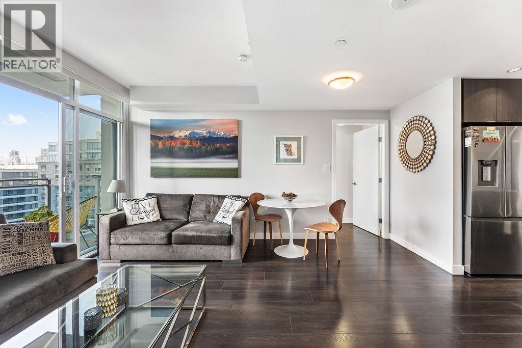 1609 111 E 1st Avenue Property Photo 12